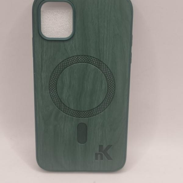 wooden MagSafe case for iPhone